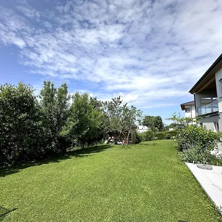 Сasa de vacaciones Cozy And Spacious With A View