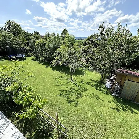 Cozy And Spacious With A View Сasa de vacaciones Kirchheim im Innkreis