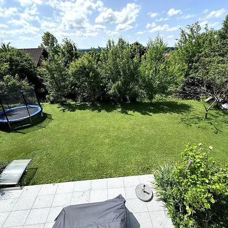 Cozy And Spacious With A View Сasa de vacaciones Kirchheim im Innkreis